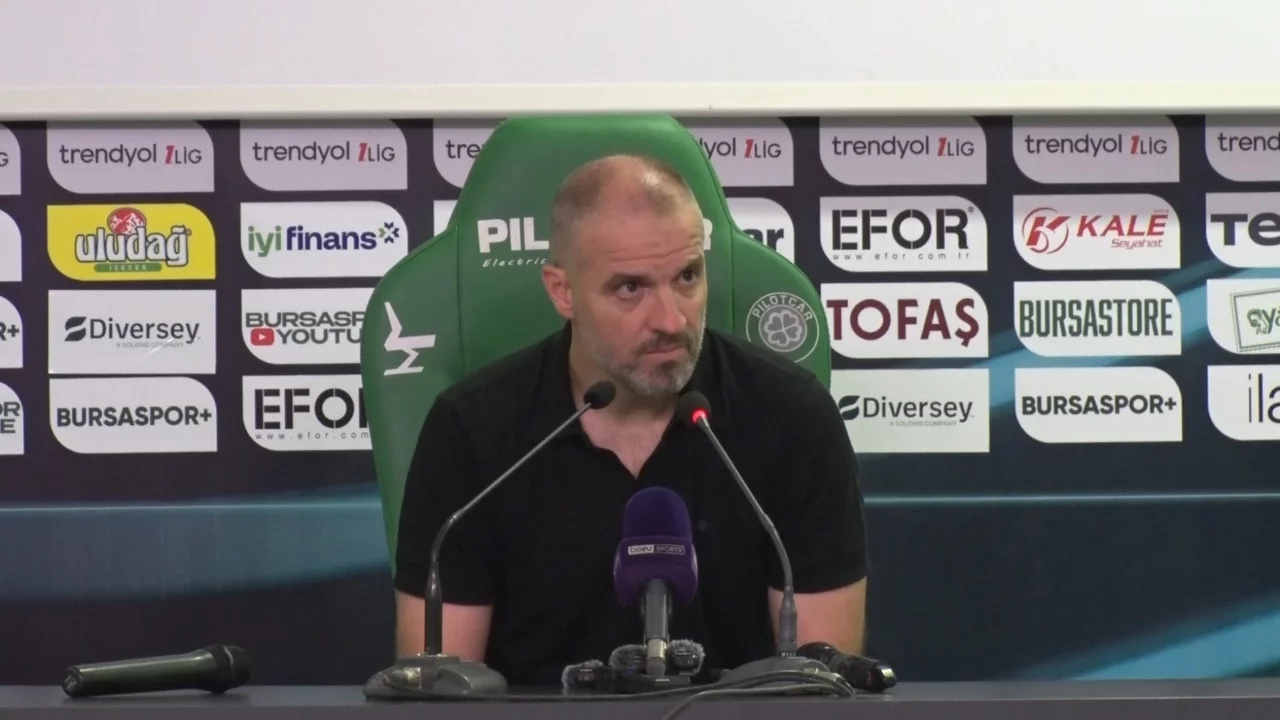 Bursaspor Teknik Direktörü Mustafa Er: 'En iyi takımlardan biri değil, en iyi takımız'