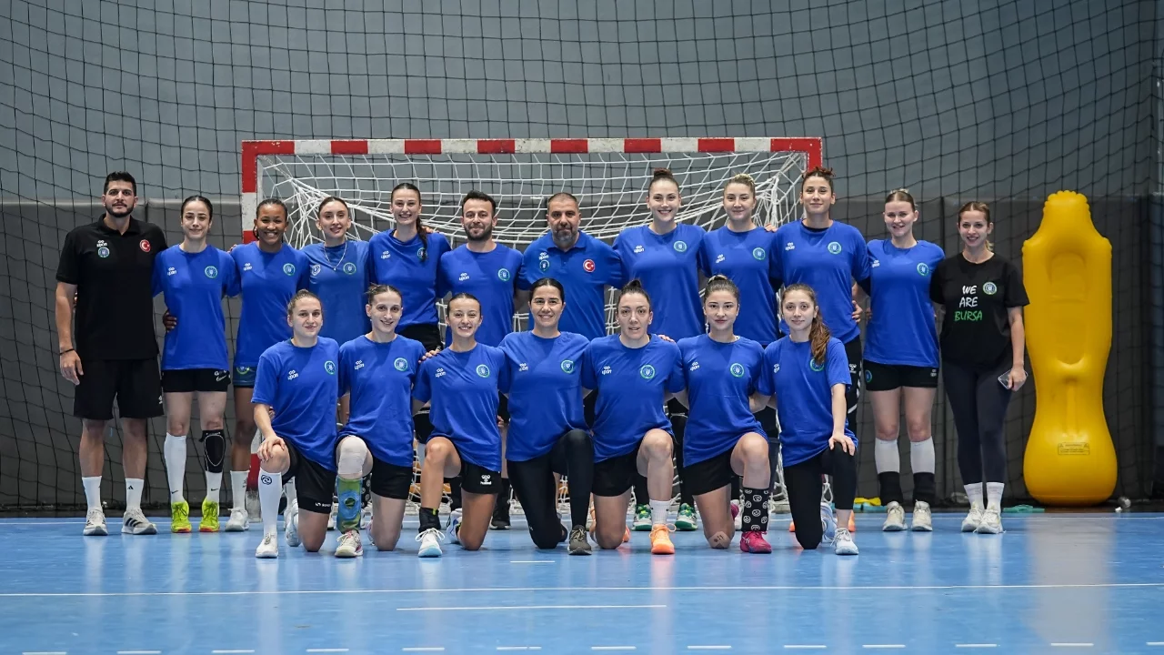 Bursa Büyükşehir Belediyespor, iki kupa hedefliyor