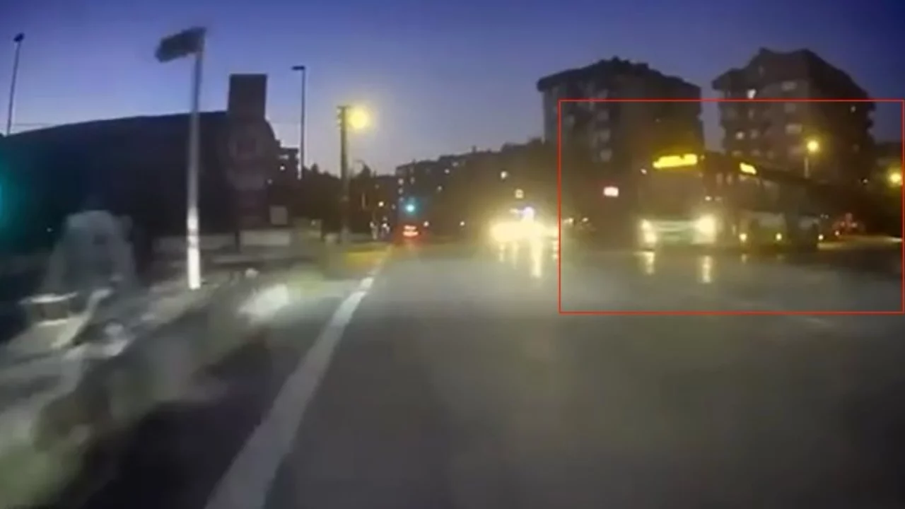 Bursa'da kırmızı ışıkta geçmişti! "Cezamızı çekeriz" diyen şoförün ehliyetine el konuldu