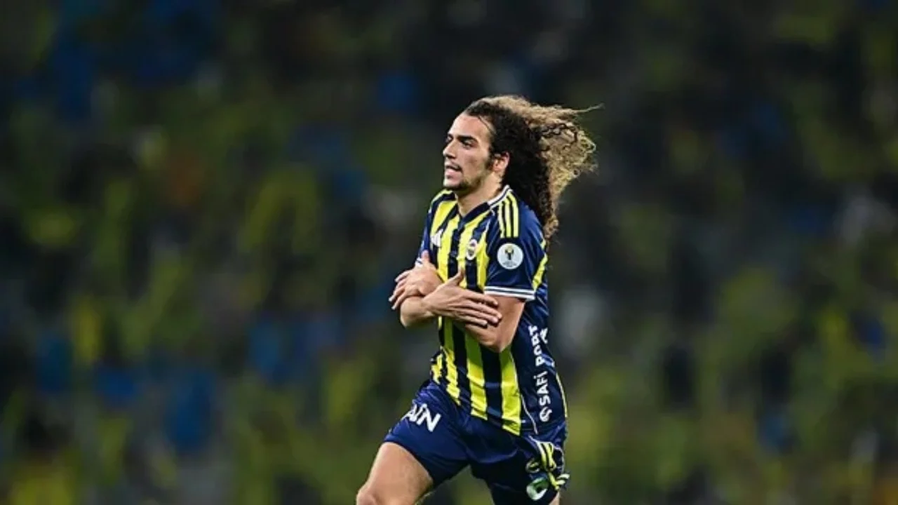 UEFA, Lyon-Fenerbahçe maçının cezalarını açıkladı! Guendouzi'ye men cezası
