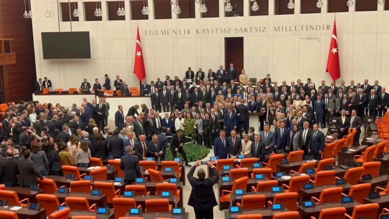 'Çözüm süreci'nin yol haritası netleşiyor: PKK elebaşı Öcalan'ın rolü ne olacak?