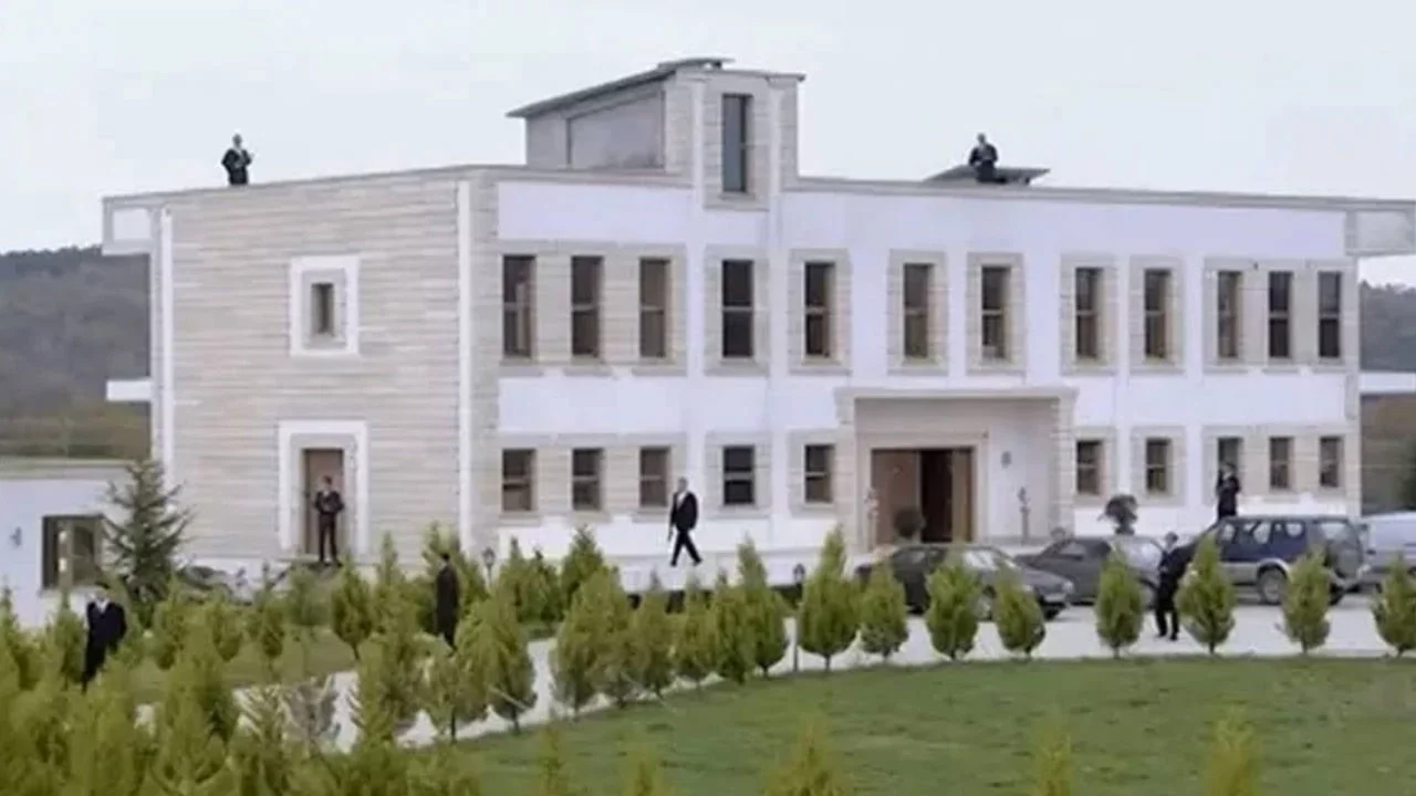 Kurtlar Vadisi'nin çekildiği malikane satışa çıktı