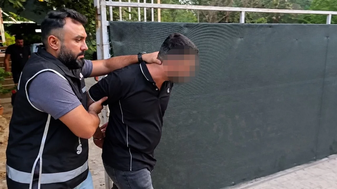 Suç örgütlerini öven paylaşımlara operasyon: 10 şüpheli yakalandı