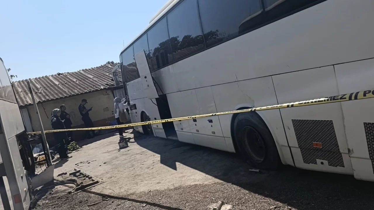 Bursa'da iş ortaklarının tartışması cinayetle bitti! Baltayla başına vurdu