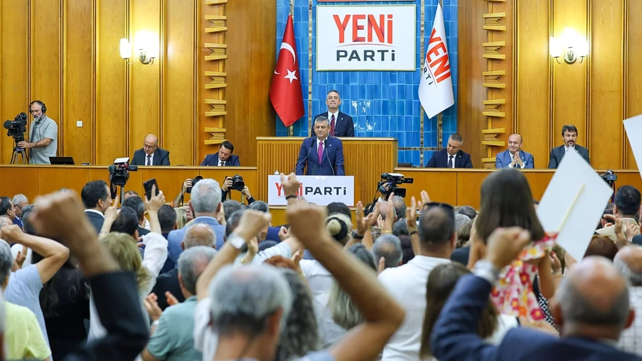 YENİ Parti kurmayları gençlere nasıl ulaşacaklarını değerlendirdi: 'Değişimin en önemli mimarları...