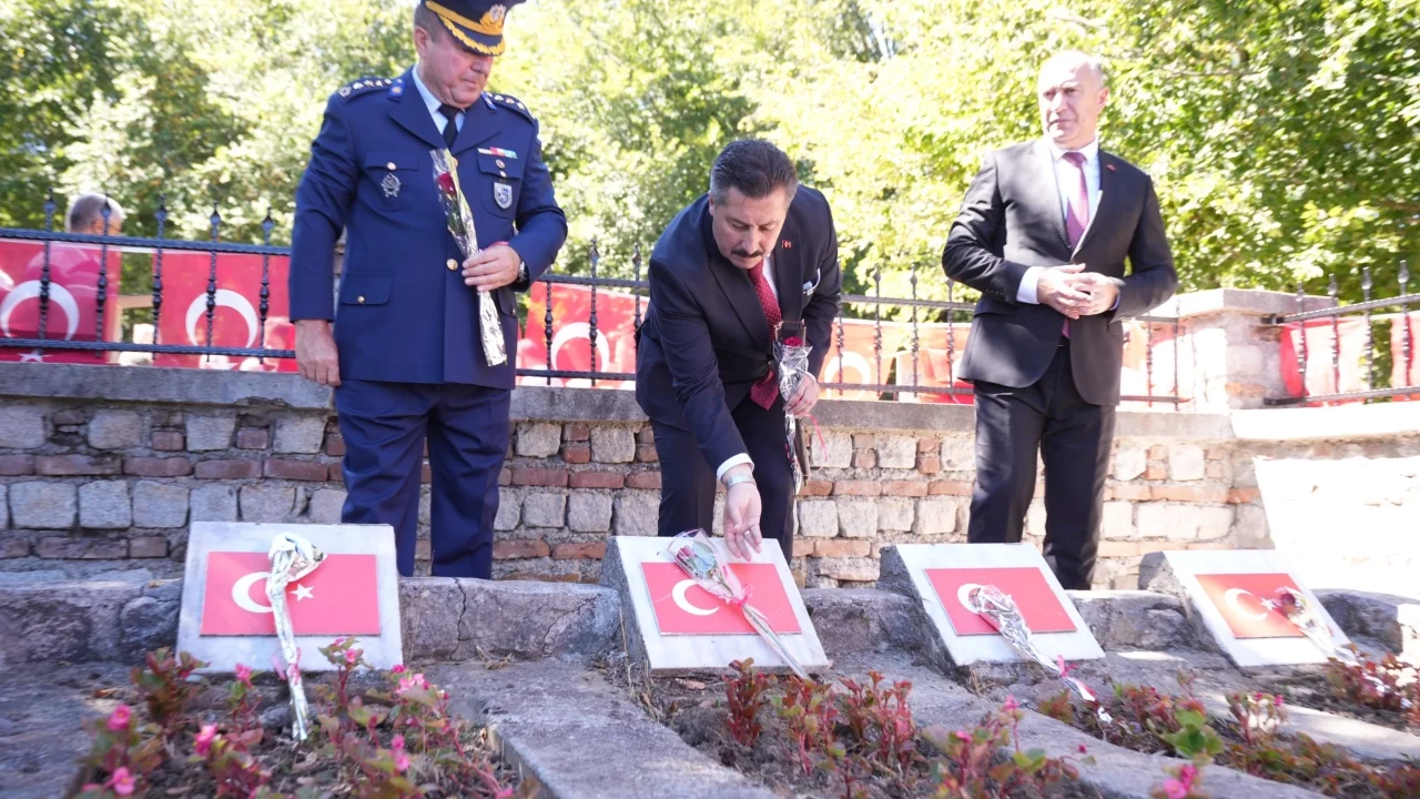 Yenişehir'in düşman işgalinden kurtuluşunun 104'üncü yıl dönümü tören ve etkinliklerle kutlandı