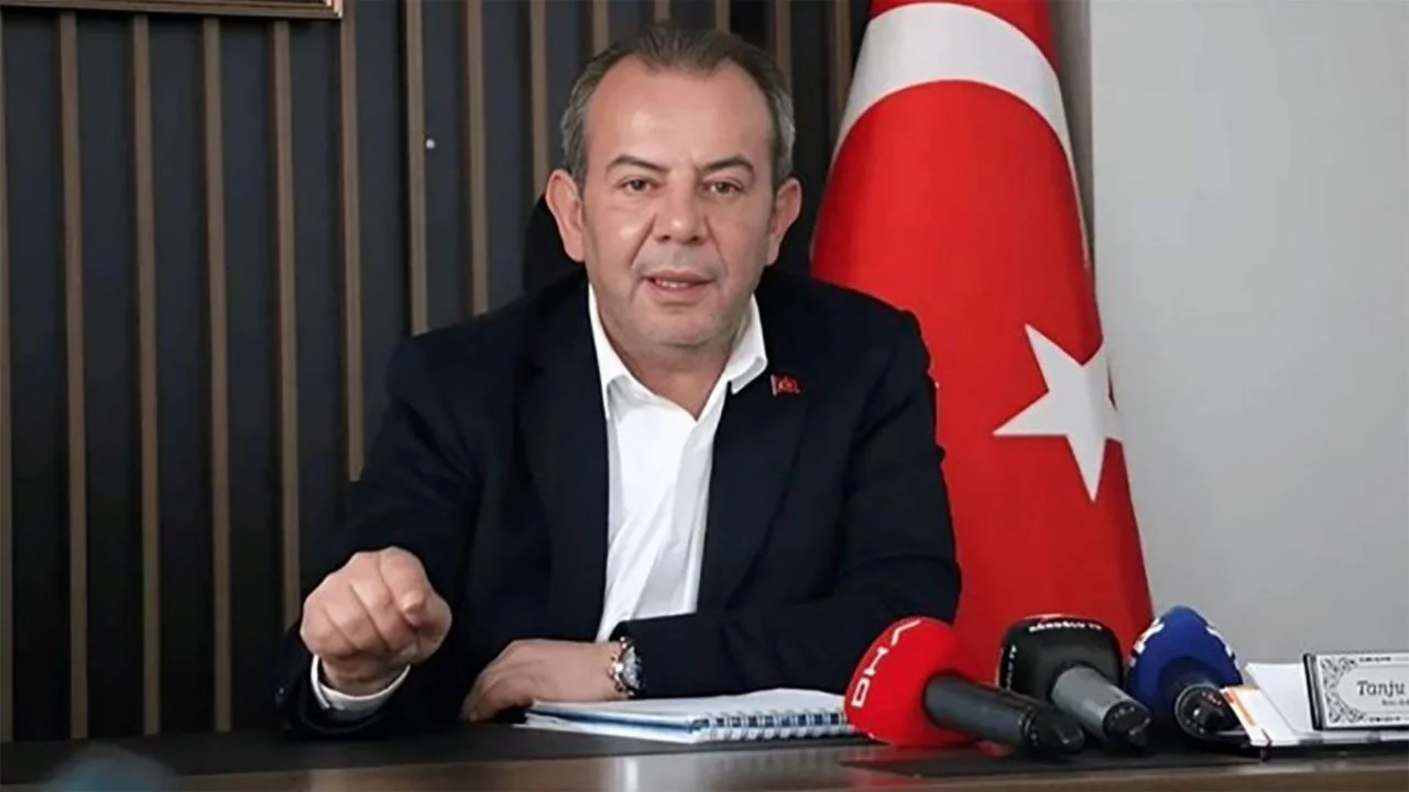 Tanju Özcan savunma sırasında baygınlık geçirdi