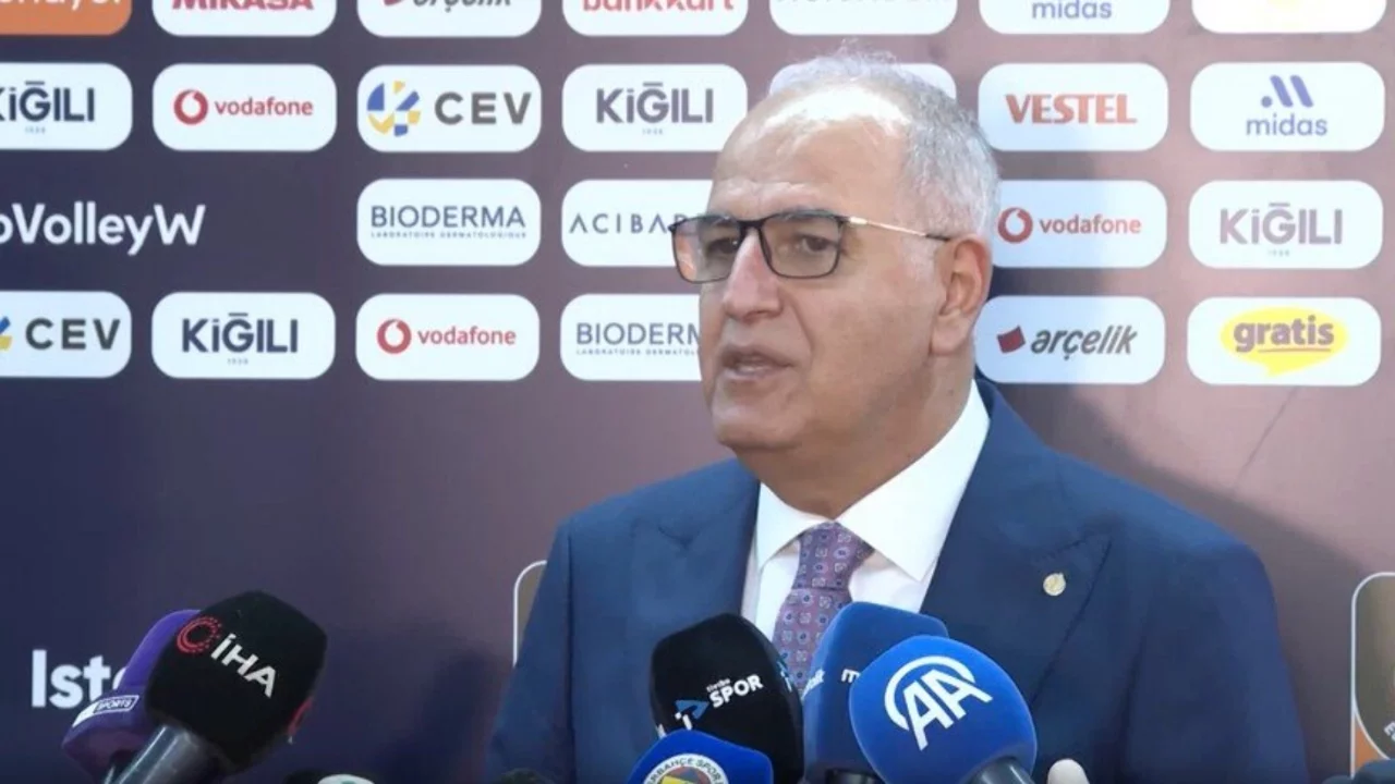 TVF Başkanı Üstündağ: Bu takım bu ülkeye yaşanabilecek tüm güzellikleri yaşattı
