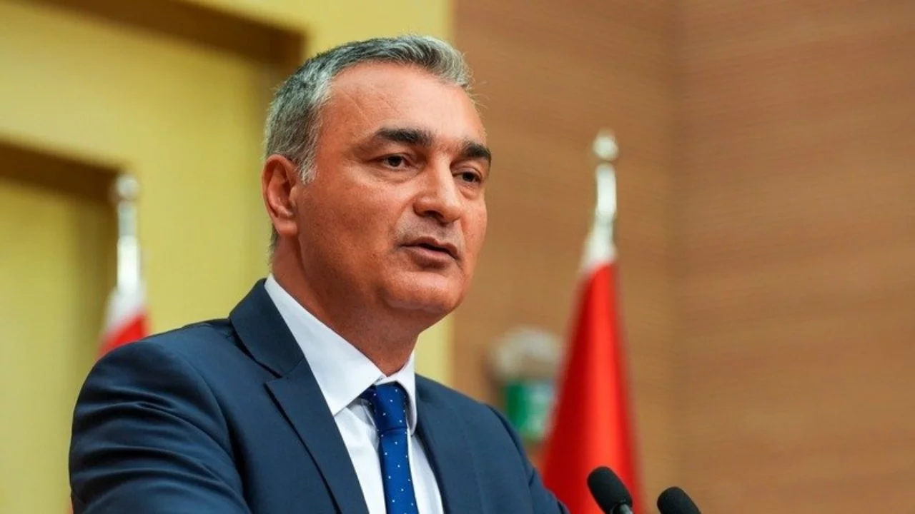 CHP Sözcüsü Sarı'dan 'Üsküdar' açıklaması: 'CHP içinde kalarak daha büyük ahlaksızlık yaptılar'