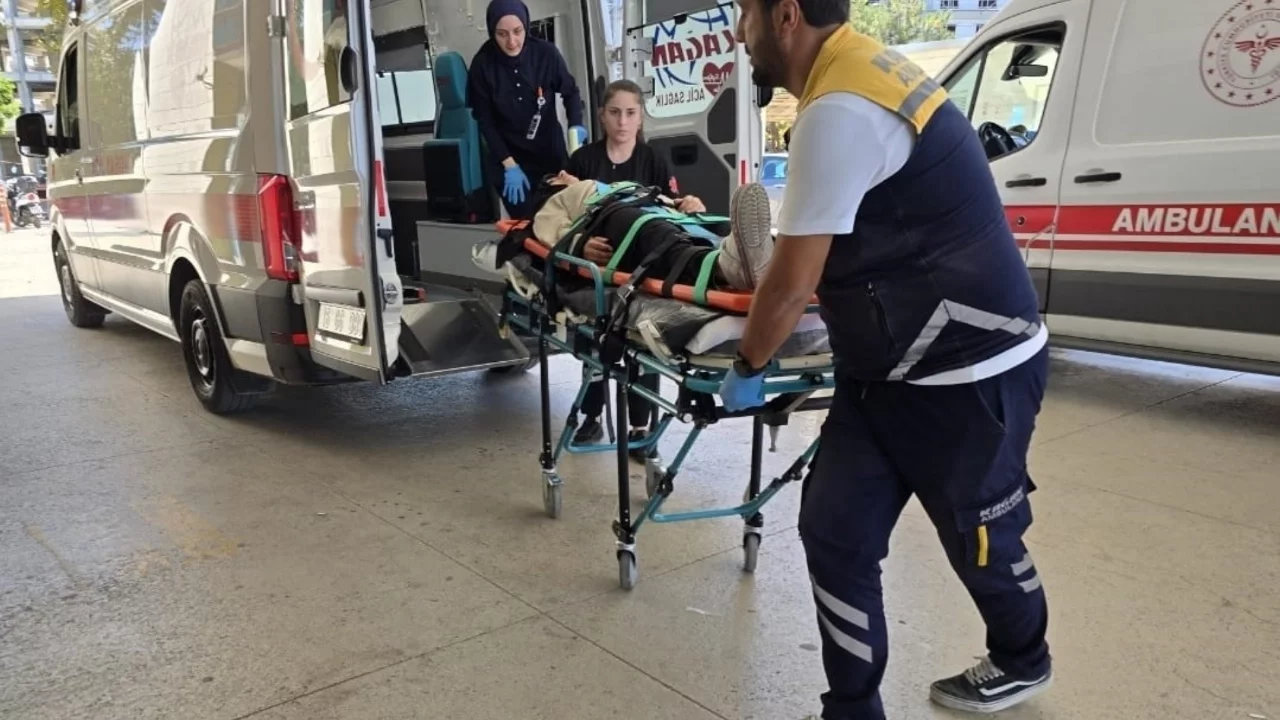 Bursa'da otomobiller kafa kafaya çarpıştı: Yaralılar var