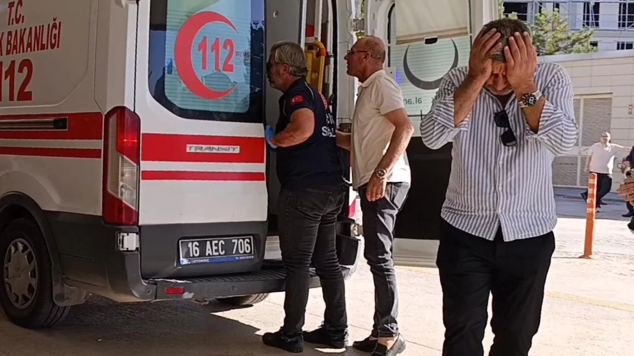 Bursa'da kamyonetin çarptığı bisikletli kız çocuğu kurtarılamadı