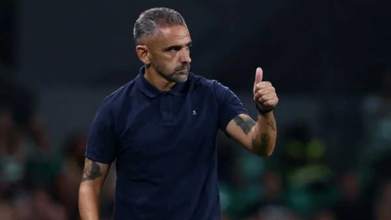 Rui Borges'ten Galatasaray açıklaması: 'Osimhen oynamayacağı için...'