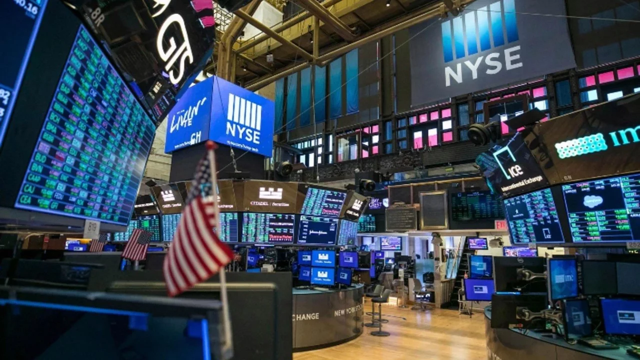New York borsası güne düşüşle başladı