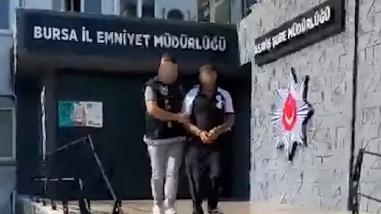 Bursa'da 3 firari yakalandı