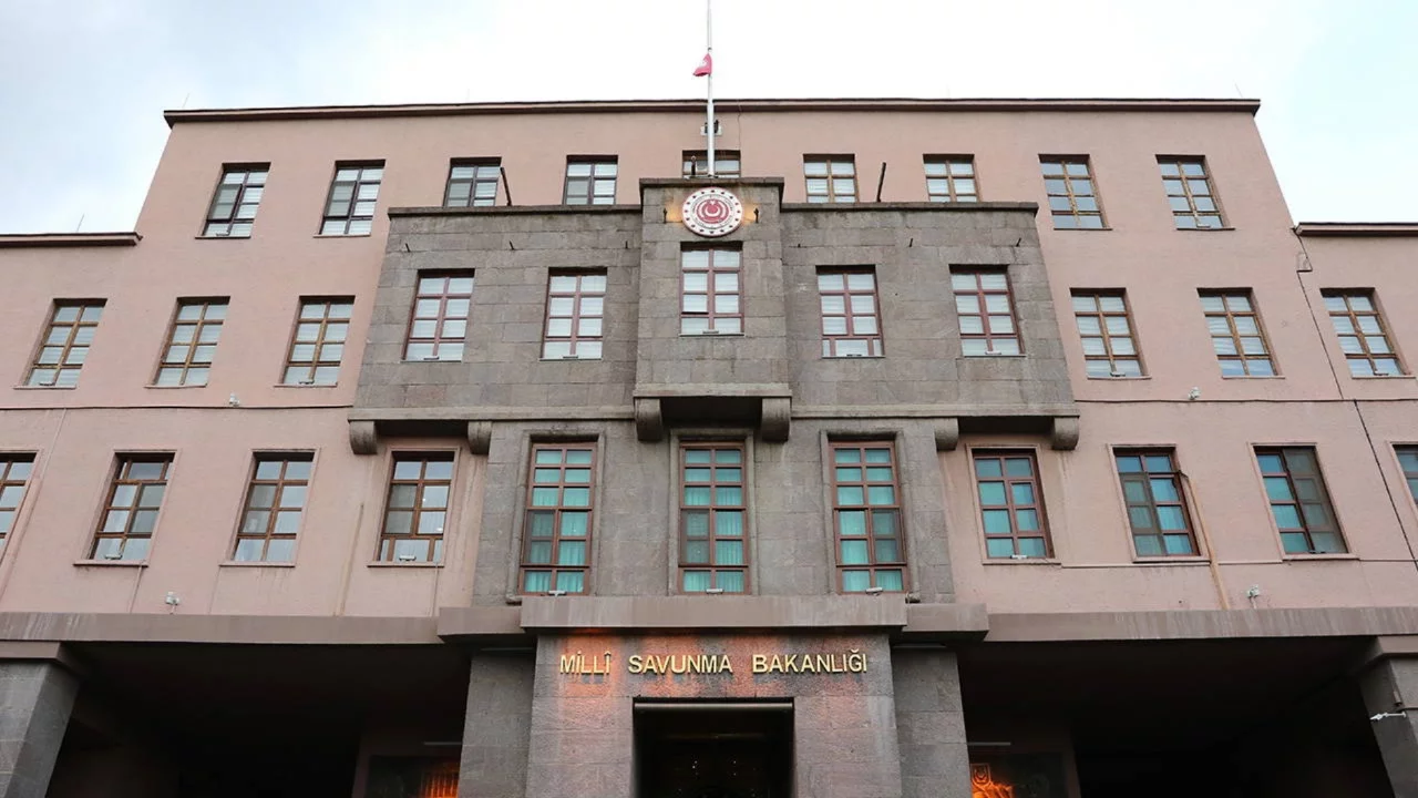 MSB'den Avrupa Parlamentosu'na 'anıt' tepkisi