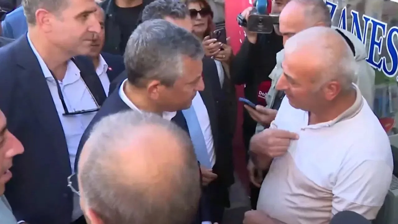 Yurttaştan Özel'e hem sitem hem tavsiye: 'Yumuşak muhalefetinizden rahatsızım'
