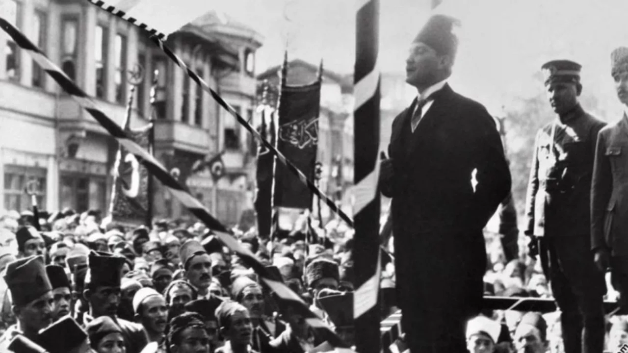 11 Eylül Bursa'nın düşman işgalinden kurtuluşunun 104. yıl dönümü