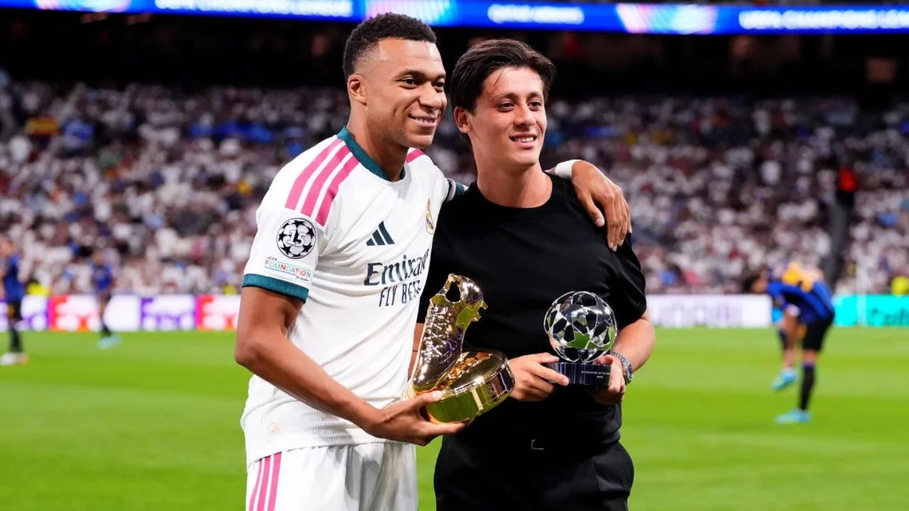 Kylian Mbappe'den Arda Güler'e övgü