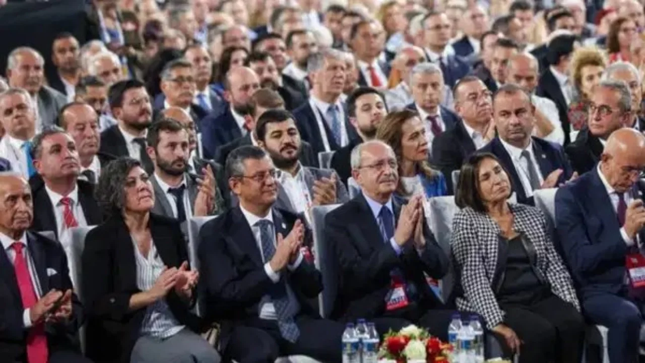 AK Parti'li Şamil Tayyar'dan 'mutlak butlan' açıklaması: 'Üst yargıdan bazı dostlarla sohbetimiz oldu'