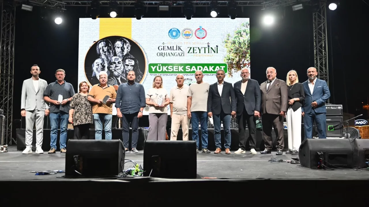 Bursa'da 1 kilo zeytin 77 bin liraya satıldı