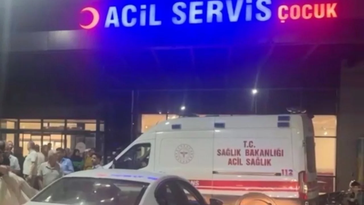 Gaziantep'te tavuk dönerden zehirlenen 26 Kur'an Kursu öğrencisi hastaneye kaldırıldı