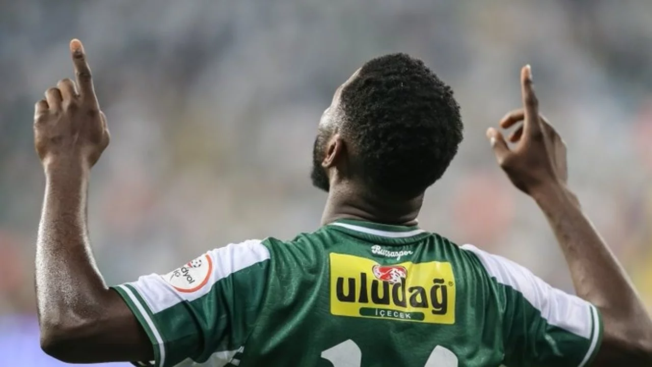 Bursaspor,  Esenler Erokspor'u konuk ediyor