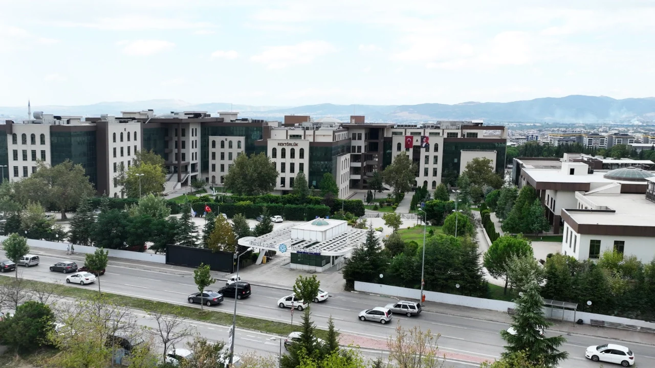 Bursa Teknik Üniversitesi'nden özel bireylere bağımsız şehir yaşamını destekleyen proje