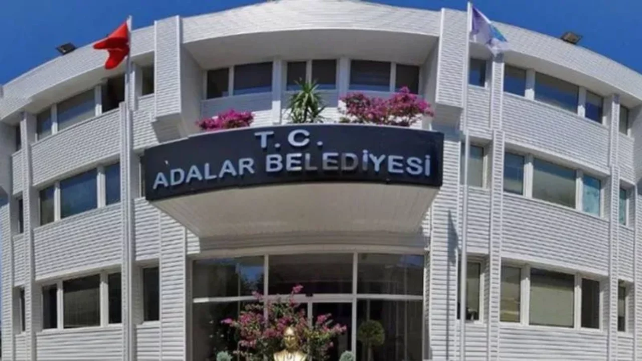 CHP'li Adalar Belediye Başkanvekili istifa etti: Yeni vekil için seçim tarihi belli oldu