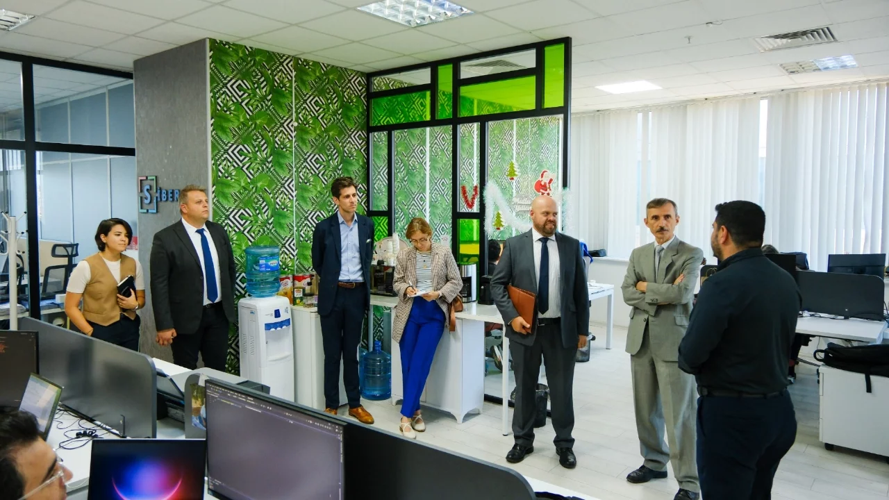 ABD İstanbul Başkonsolosluğu heyeti ULUTEK'te teknoloji firmalarıyla buluştu