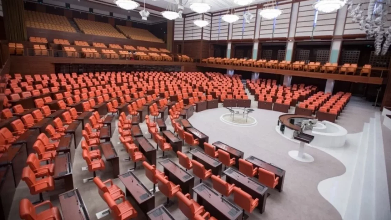 Meclis 1 Ekim'de açılıyor: Yeni yasama döneminde hangi düzenlemeler hayata geçecek?