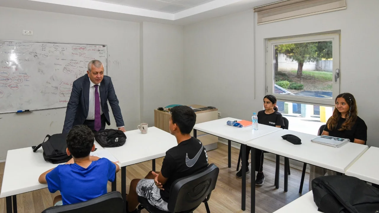 Osmangazi'de Yetenek Evleri'nde yeni eğitim öğretim dönemi başladı