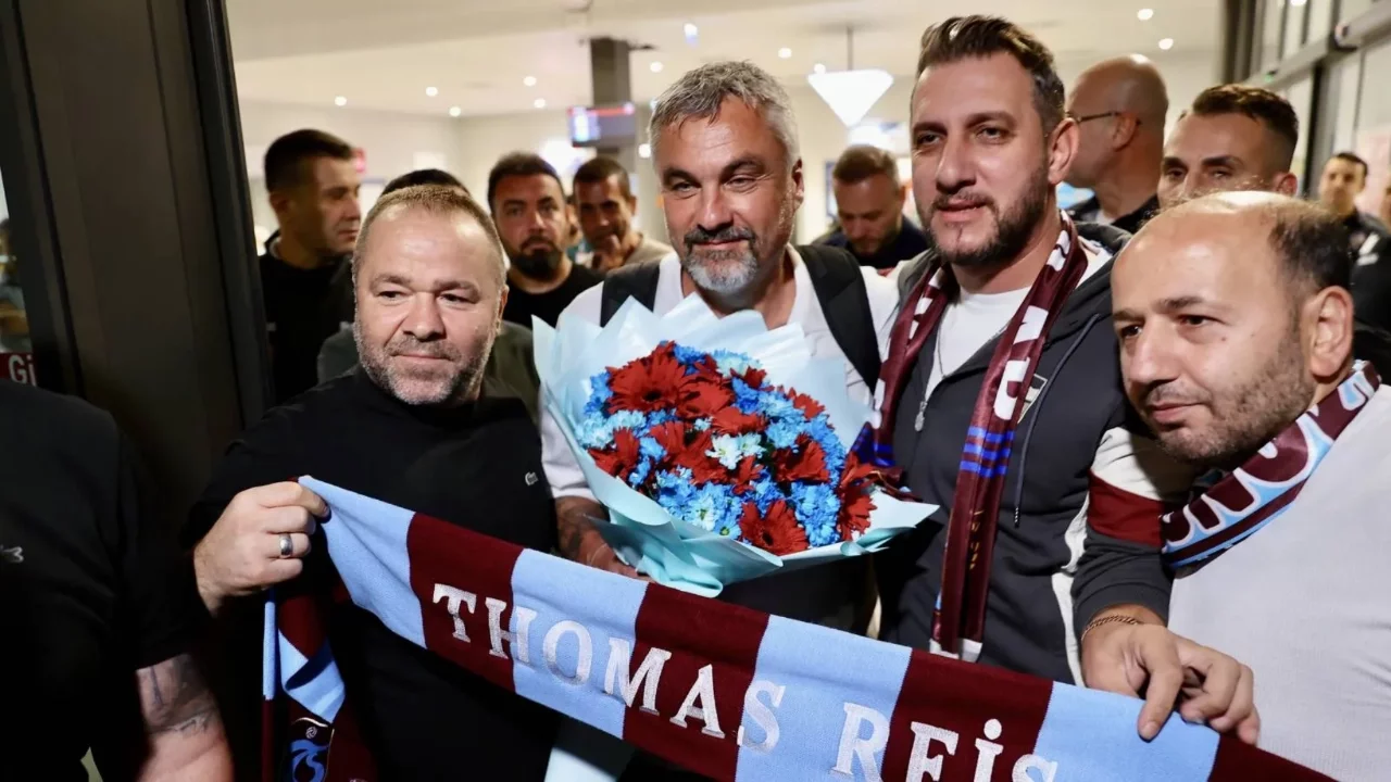 Trabzonspor'un prensipte anlaştığı teknik direktör Thomas Reis, Trabzon'da