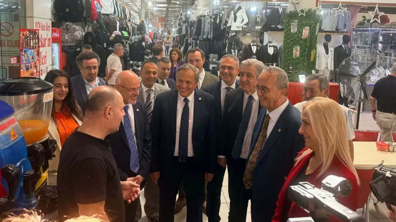 YENİ Parti Samsun'da sahaya indi