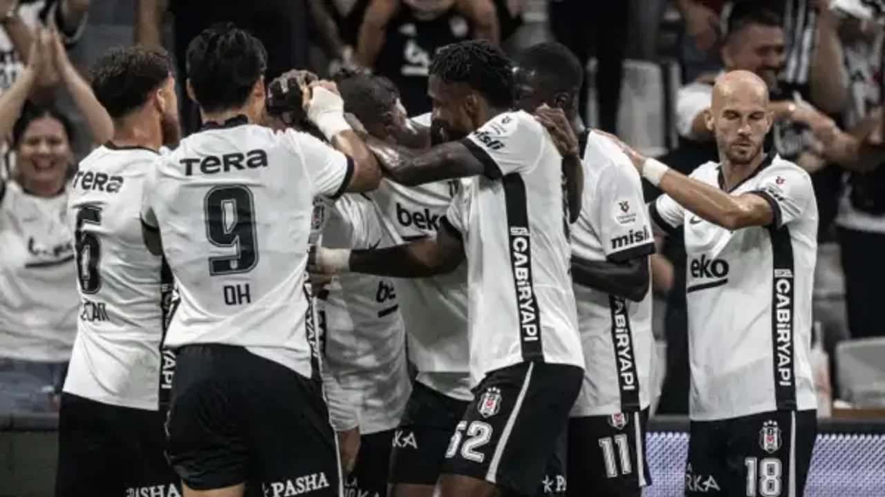 Beşiktaş'ın UEFA Avrupa Ligi kadrosu belli oldu!