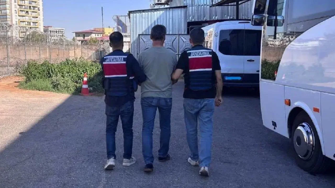 Sosyal medyada müstehcen görüntüler paylaşmıştı: Cezası belli oldu