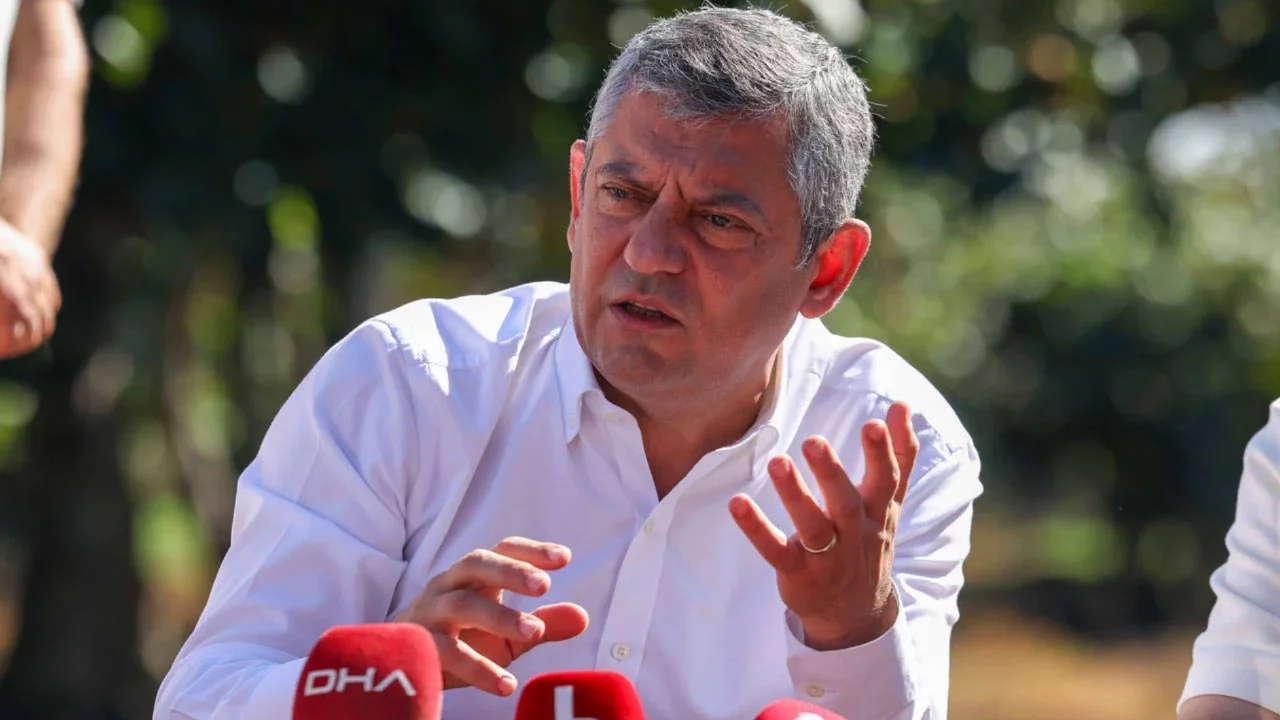 Özgür Özel: YENİ Parti olarak üç tane hedefimiz var