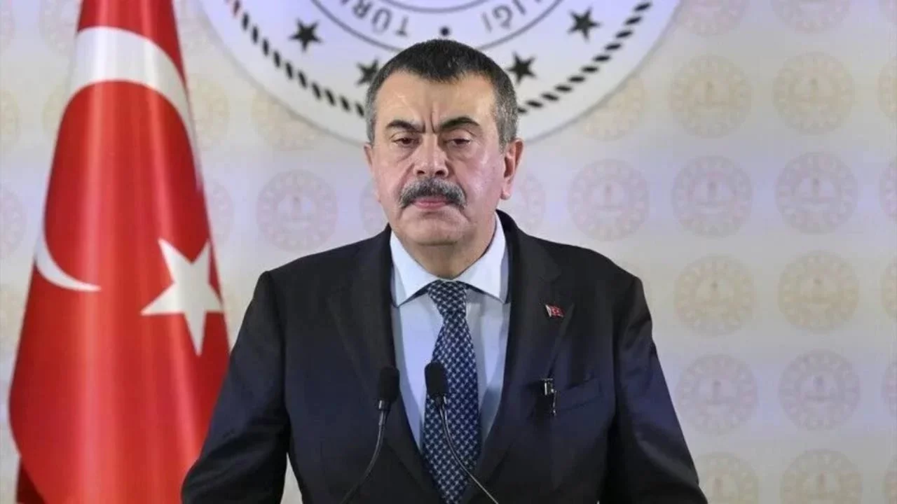 Yusuf Tekin açıkladı: Okullarda yeni dönem