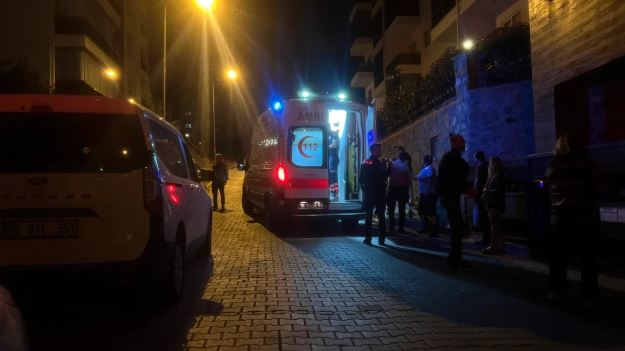 Bursa'da köpeğin havlamasıyla kaçarken çukura düşüp yaralandı