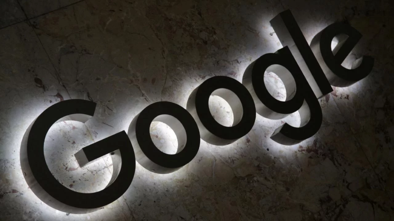 AB veri kurumundan Google'a 403 milyon euro ceza