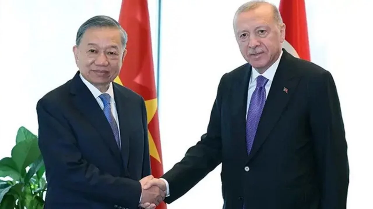 Cumhurbaşkanı Erdoğan, Vietnam Başkanı Lam ile Görüştü