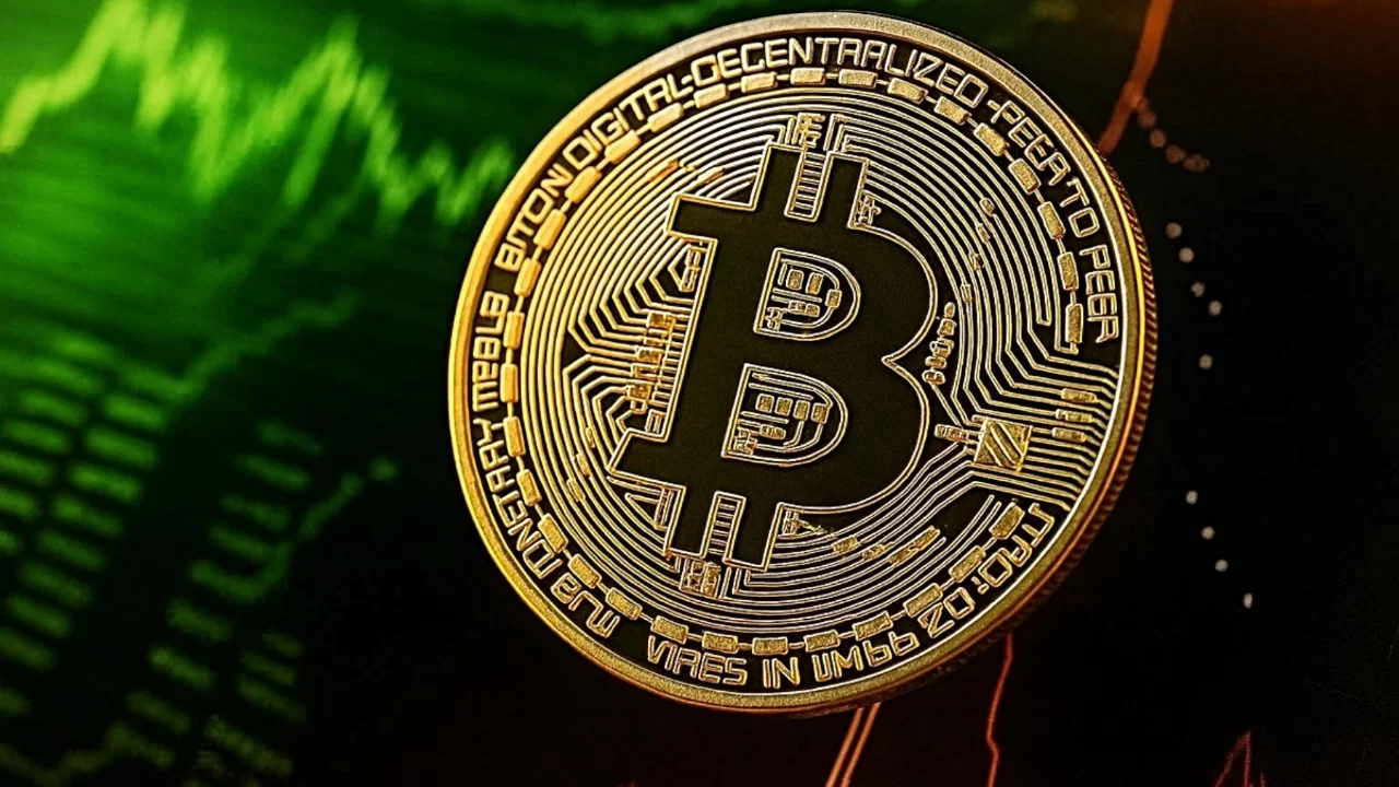 Bitcoin 82 bin dolara koşuyor