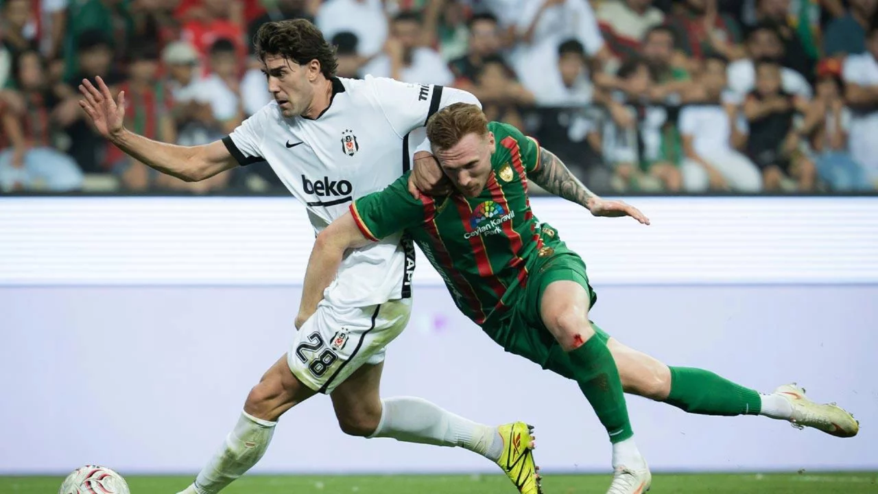 Dusan Vlahovic sakatlandı