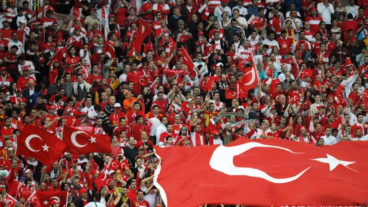 Türkiye-İtalya maçının öncelikli bilet satışları başladı
