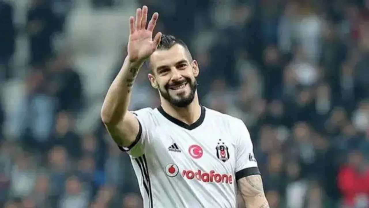 Negredo'dan Beşiktaş itirafı: 'Gözüm kapalı giderdim'