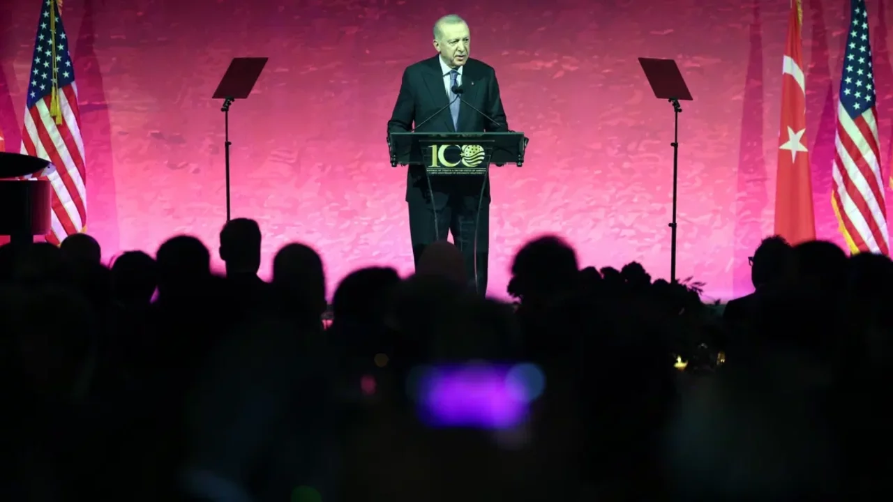 Cumhurbaşkanı Erdoğan: Türkiye'ye yatırım yapan kazanır