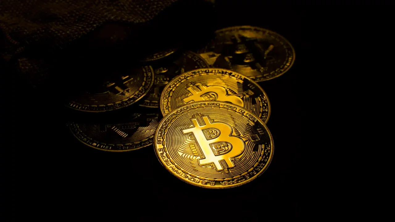 Bitcoin yeniden güç kazanmaya çalışıyor