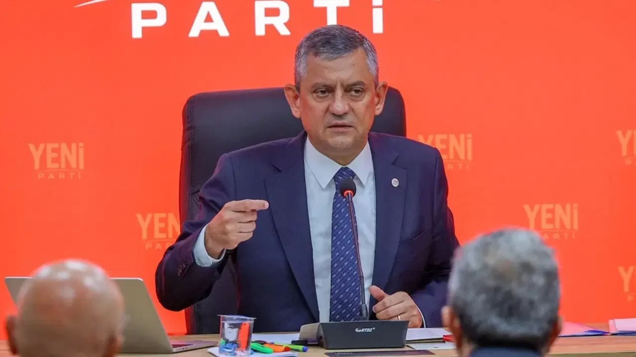 Özgür Özel, Manisa'daki okul saldırısı için heyet görevlendirdi
