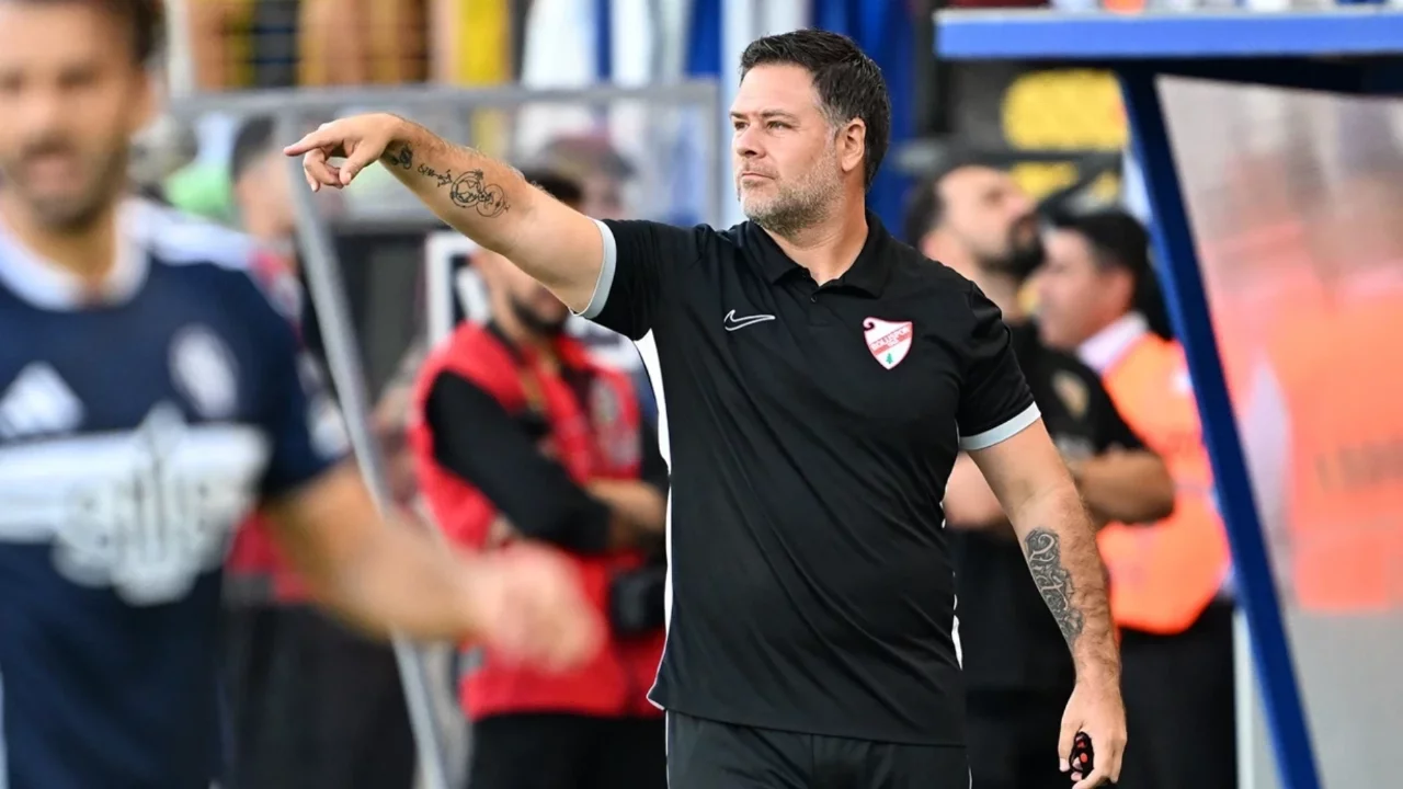 Boluspor, Daniel Farrar ile yollarını ayırdı