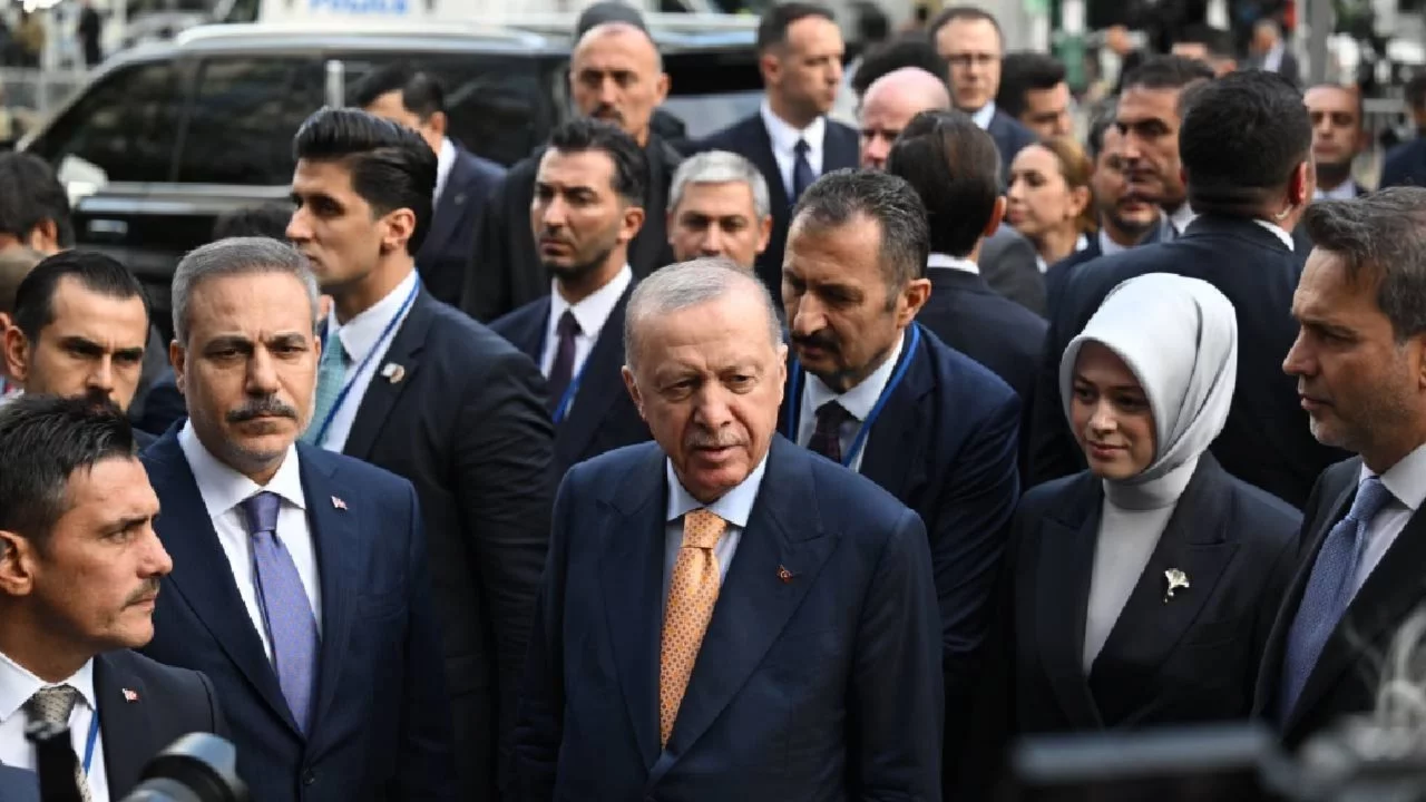 Cumhurbaşkanı Erdoğan: "Körfez'deki sıkıntıları aşmak için çalışıyoruz"