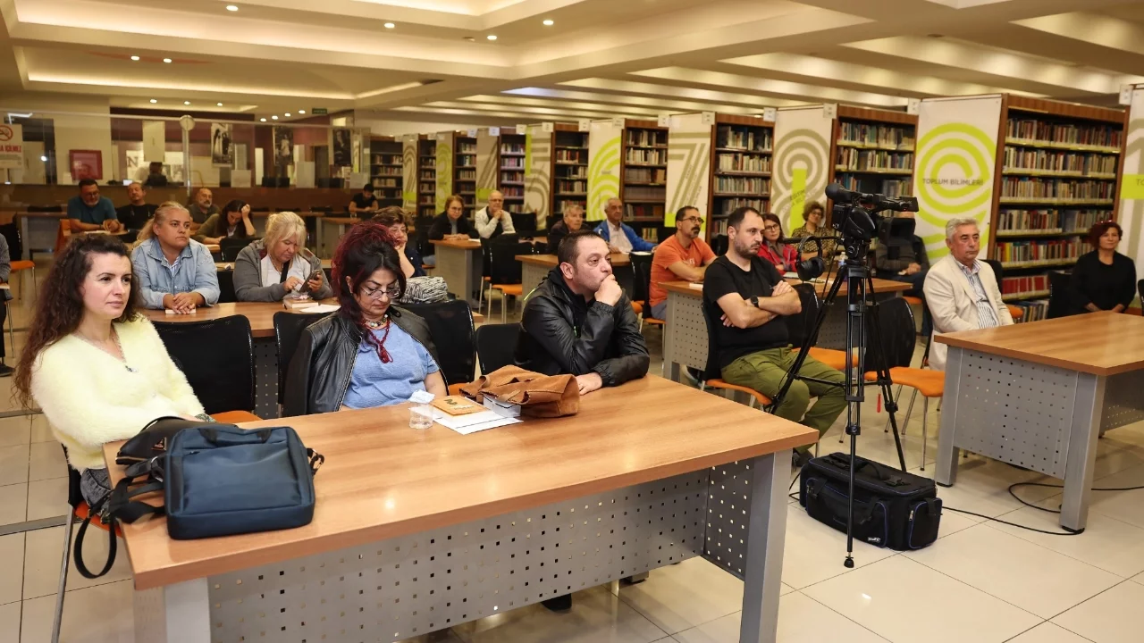 Nilüfer'de Sennur Sezer'in araştırmacı ve tanık yönü konuşuldu